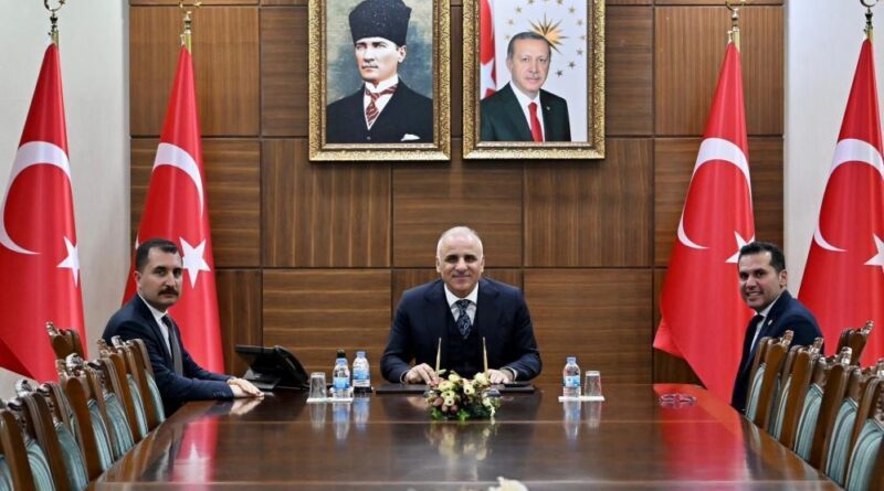 Diyarbakır'da 765 kişilik spor salonunun protokolü imzalandı 1