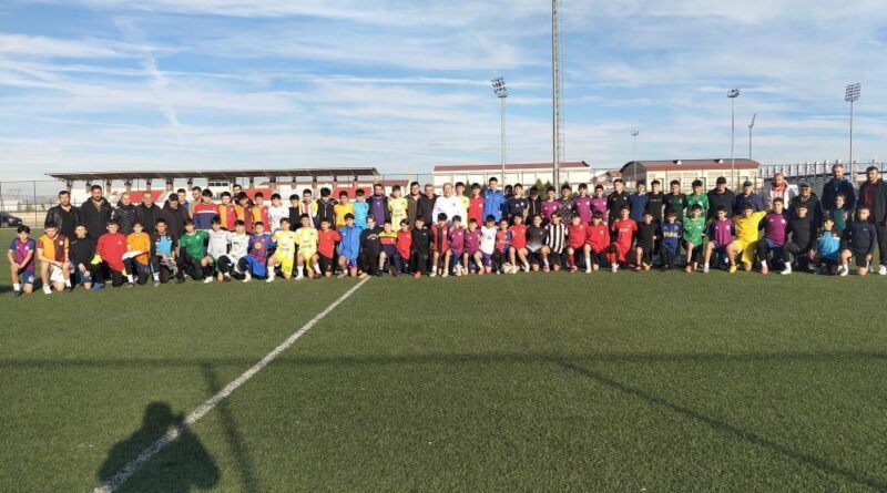 Geleceğin futbolcuları için seçmeler yapıldı 1
