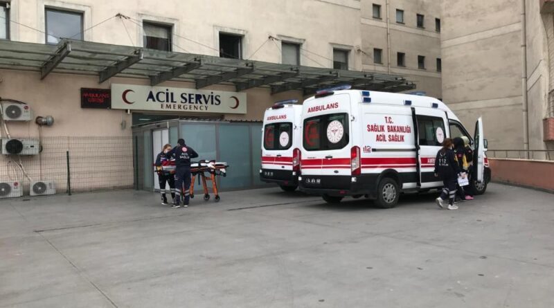 Genç kadın evinin camından düşerek ağır yaralandı 1