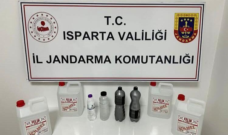 Isparta'da kaçak içki operasyonunda 2 şüpheli hakkında işlem başlatıldı 1