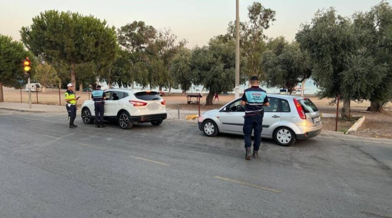 Jandarma iki günde 30 aranan şahsı yakaladı 1