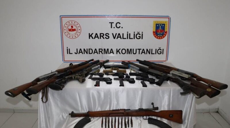 Kars’ta jandarmadan silah operasyonu 1