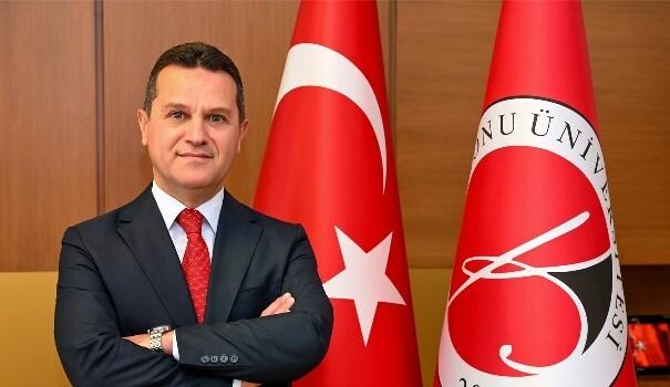 Kastamonu Üniversitesi Rektörü Topal, ÜAK yönetim kurulu üyeliğine seçildi 1