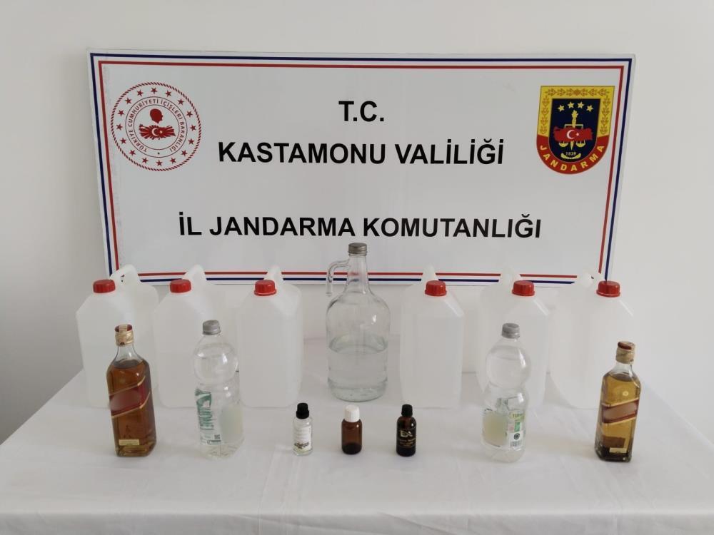 Kastamonu’da jandarmadan sahte içki operasyonu