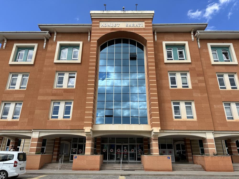 Kavgada torununu bıçaklayan dede, 7 yıl 6 ay hapis cezasına çarptırıldı