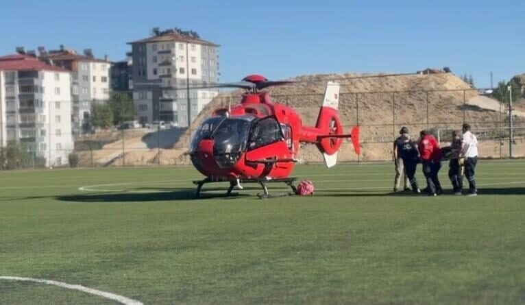 Malatya'da 77 yaşındaki hastaya hava ambulansıyla zamanında müdahale 1