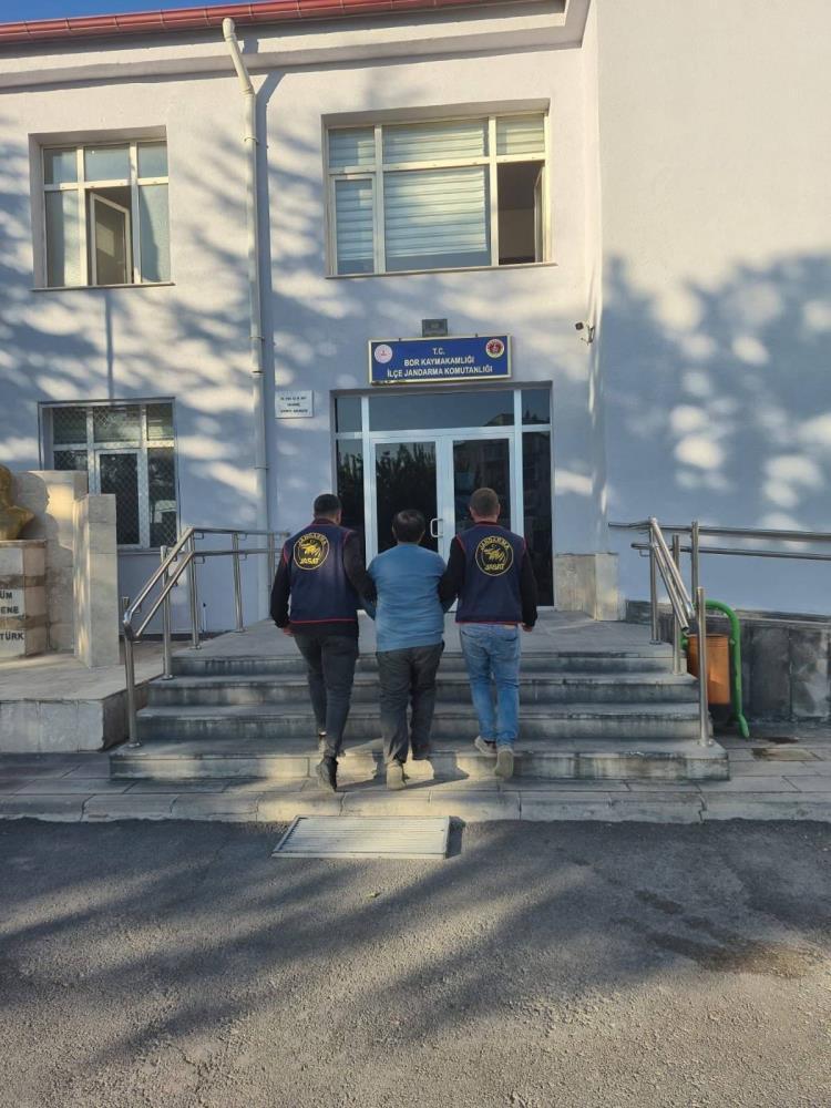 Niğde’de çeşitli suçlardan aranan 5 şahıs yakalandı