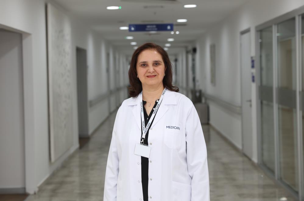 Op. Dr. Gökmengil: “Şah damarı hastalıkları felç riskini artırıyor”