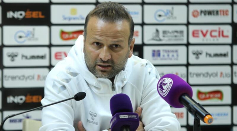 Osman Zeki Korkmaz: "Sivasspor gibi bir kulübün teknik adamı kulüpten bu şekilde ayrılmaz" 1
