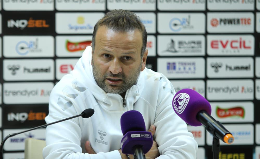 Osman Zeki Korkmaz: “Sivasspor gibi bir kulübün teknik adamı kulüpten bu şekilde ayrılmaz”