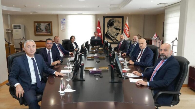 RTÜK'ün yeni başkanı Mehmet Daniş oldu 1