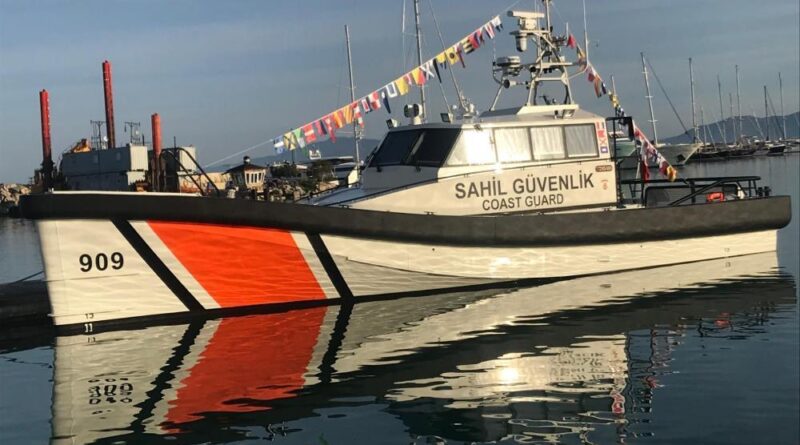 Sahil Güvenlik Botu ziyarete açıldı 1