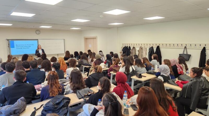 SBF’de seminerler devam ediyor 1
