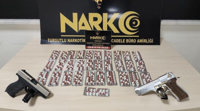 Turgutlu’da uyuşturucu operasyonu: 3 şüpheli tutuklandı 1