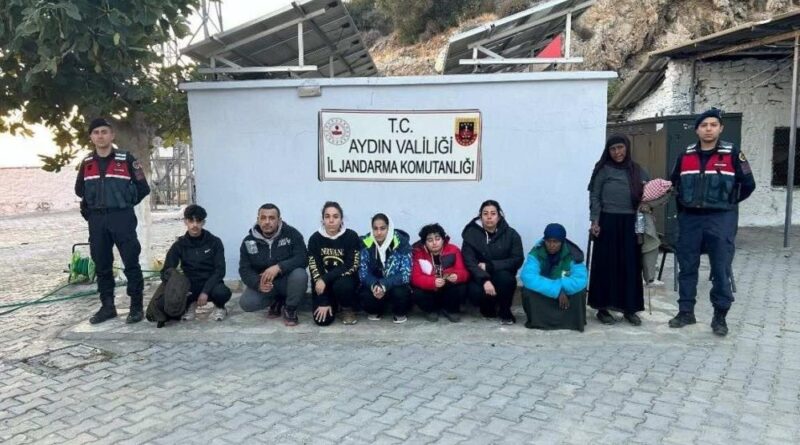 Türkiye’ye yasadışı yollarla giriş yapan 8 düzensiz göçmen yakalandı 1