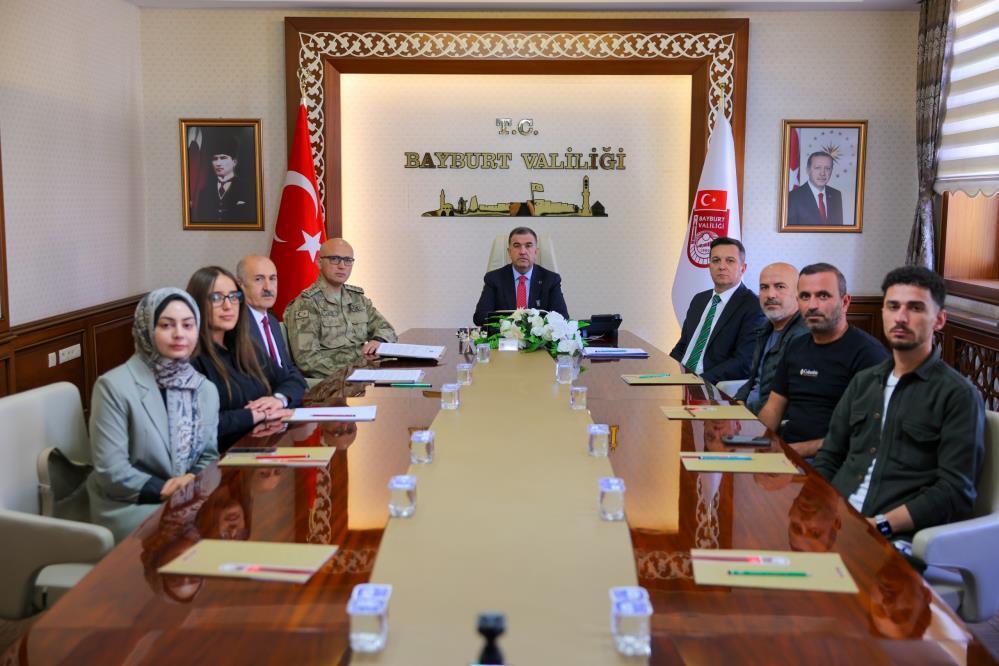 Vali Eldivan: “Bayburt asayiş olaylarında en güvenli iller arasında”