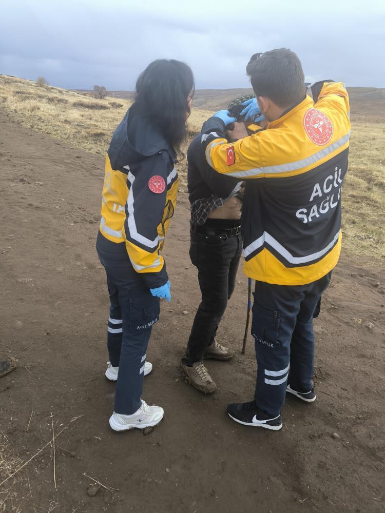 Yanına yıldırım düşen şahıs yaralandı