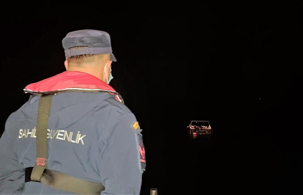 Yunanistan, 18’i çocuk 46 düzensiz göçmeni ölüme terk etti