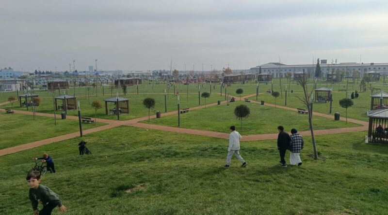 Atatürk Havalimanı Millet Bahçesi'ne ilk gününde yüzlerce vatandaş akın etti 1