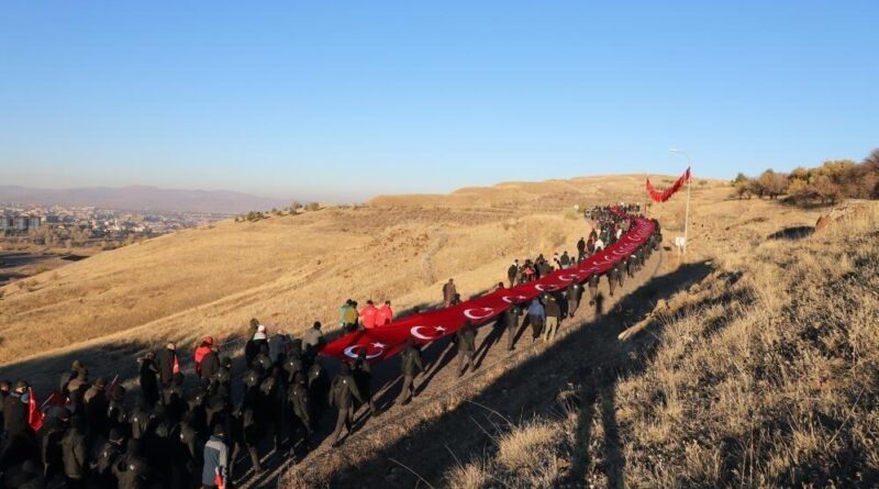 Dadaşlar ecdadın yolunda yürüyor 1