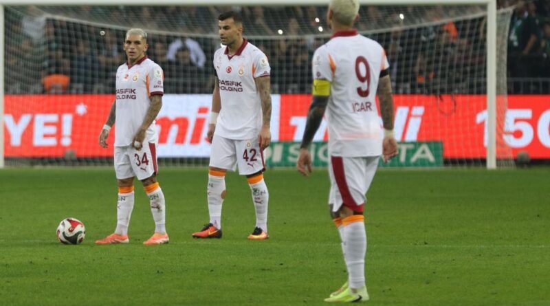 Galatasaray, Süper Lig'de 19 maç sonra mağlup oldu 1