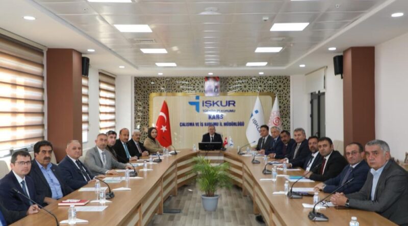 Kars’ta İl İstihdam ve Mesleki Eğitim Kurulu toplantısı yapıldı. 1