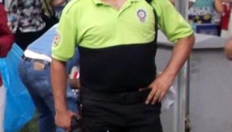 Polis memuru kalbine yenik düştü 1